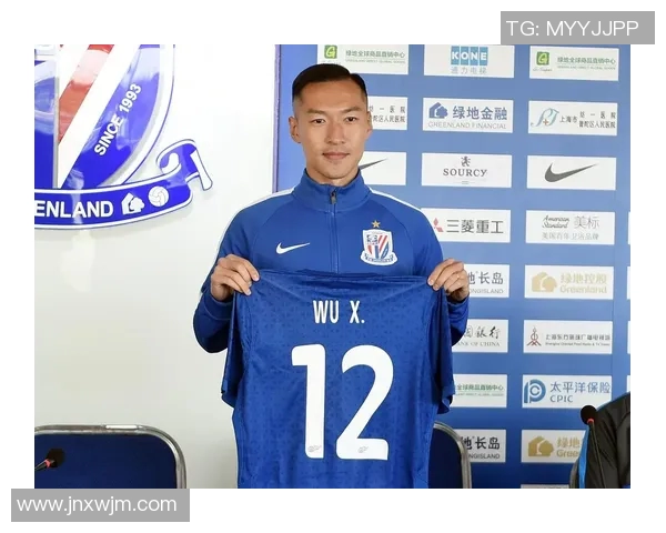 吴曦精彩破门助力上海申花赢得关键比赛展现球队强大实力